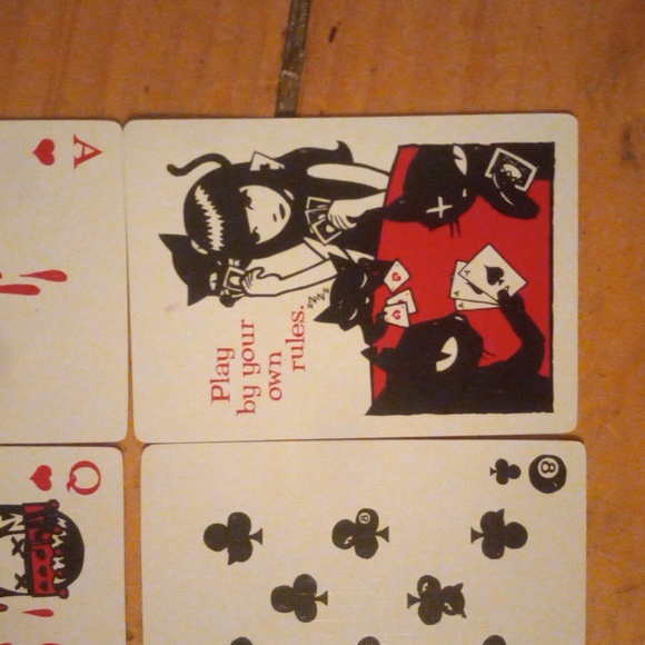 Emily The Strange 2006 Playing Cards, In Original Box, NO Missing Cards - Picture 7 of 8